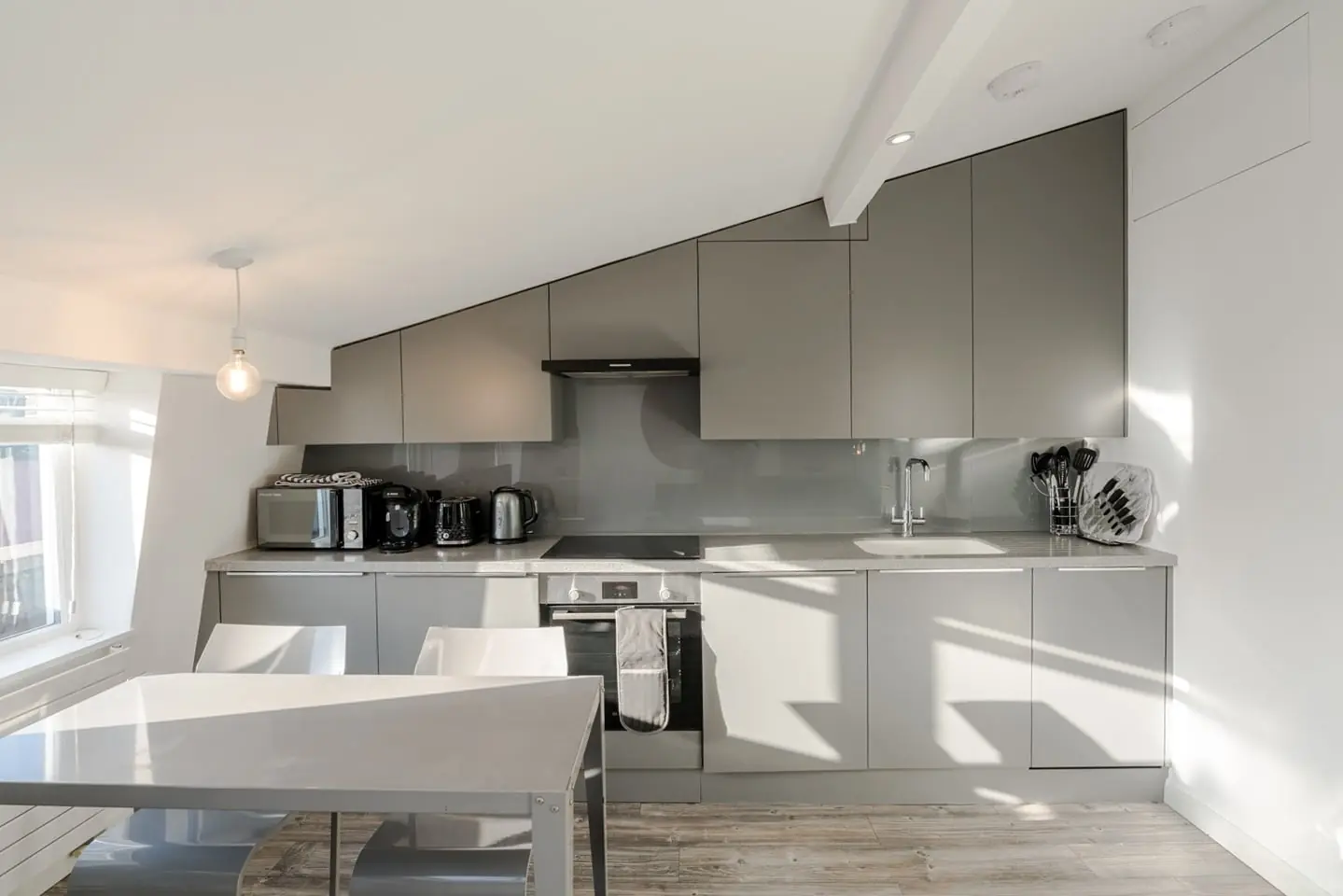 Barnsbury Top Floor Apartment, photo 3