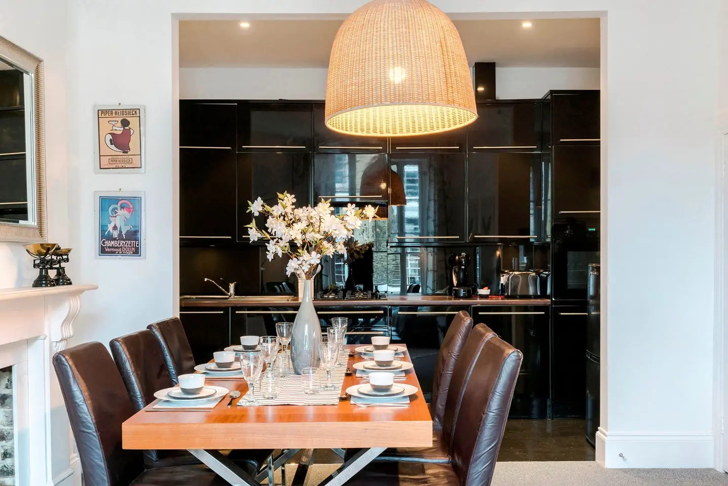 Camden Square Apartment, photo 4