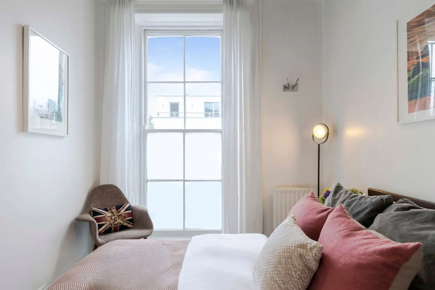 Camden Square Apartment, photo 15