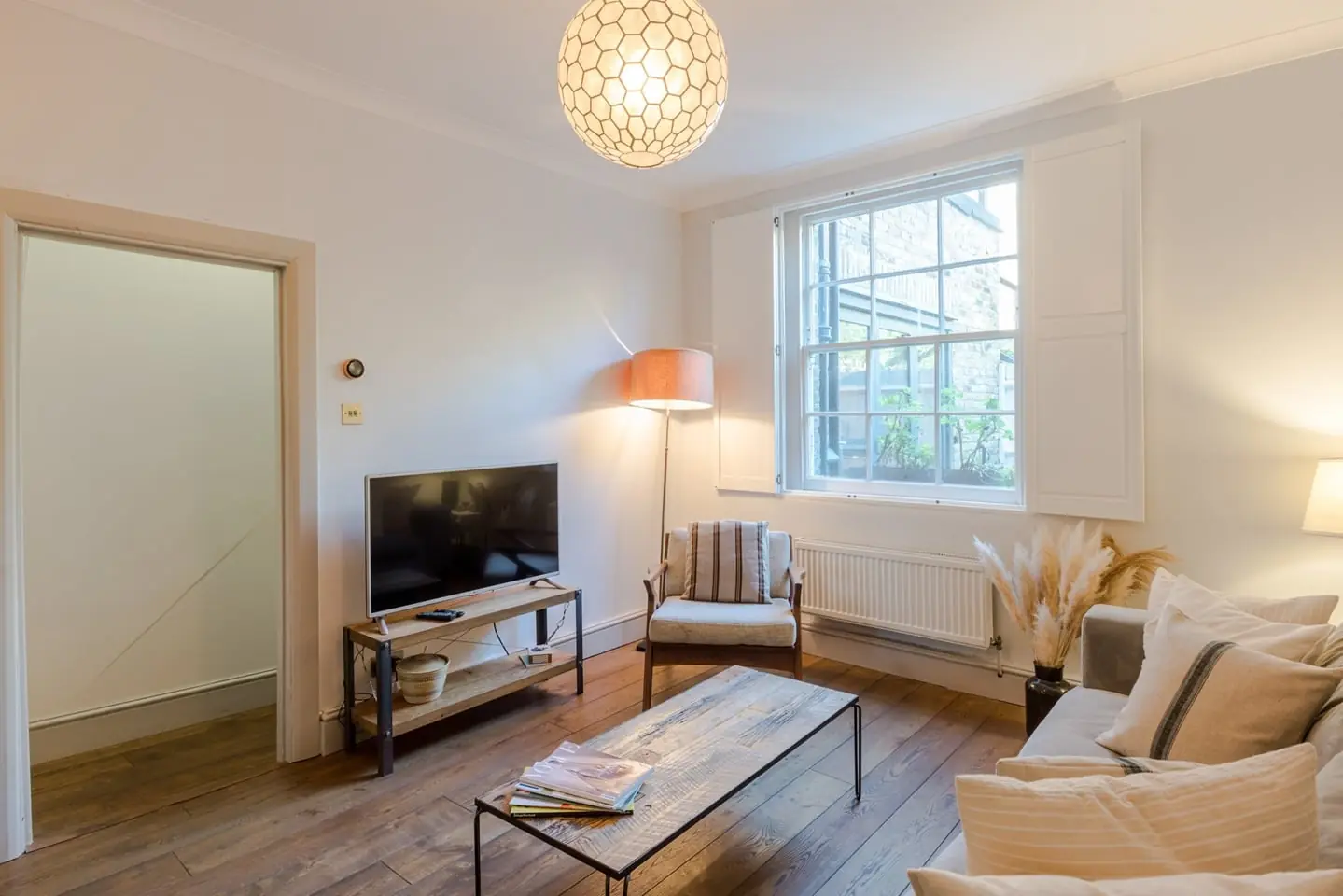 De Beauvoir Garden Apartment, photo 1