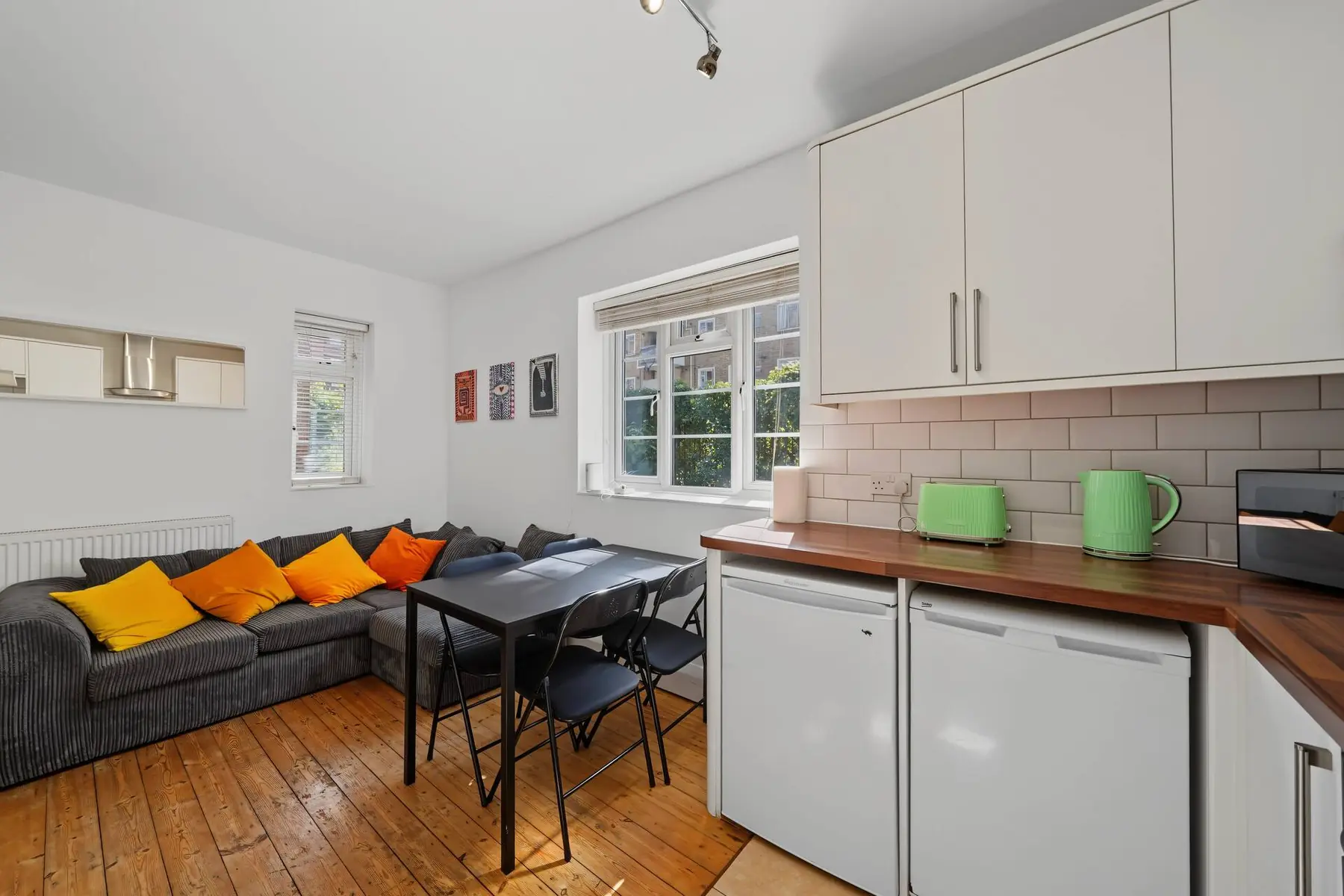 Hackney Family Apartment, photo 12