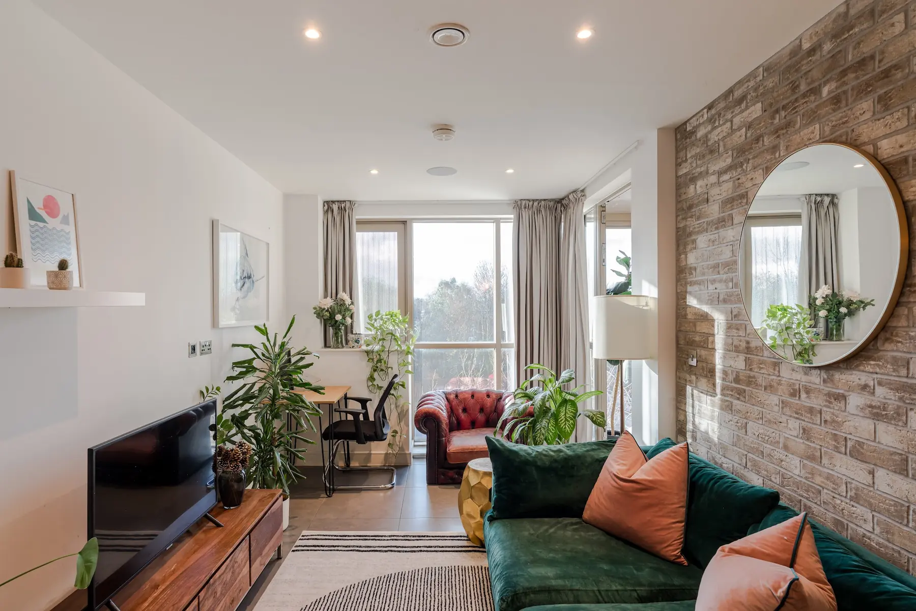 Hackney Wick Top Floor Apartment, photo 1