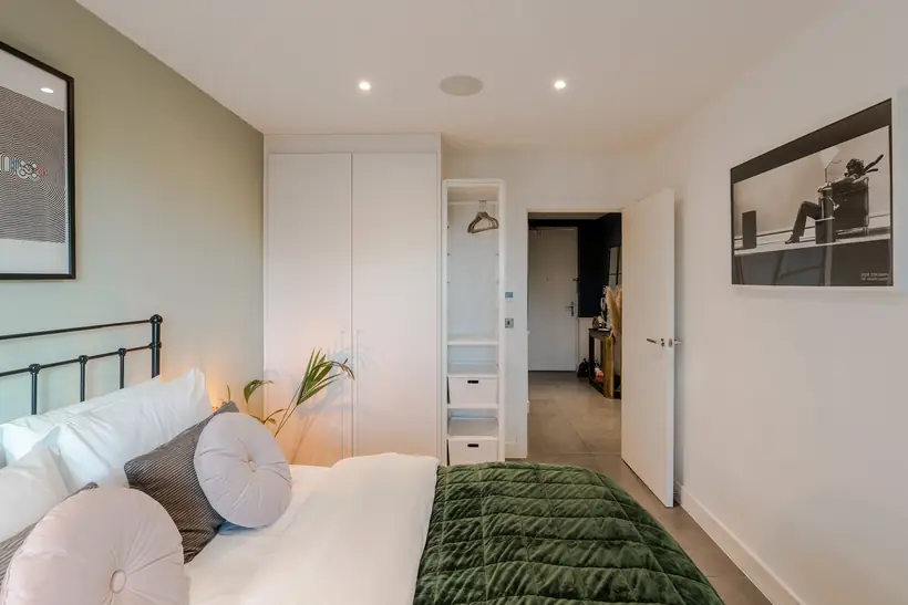 Hackney Wick Top Floor Apartment, photo 10
