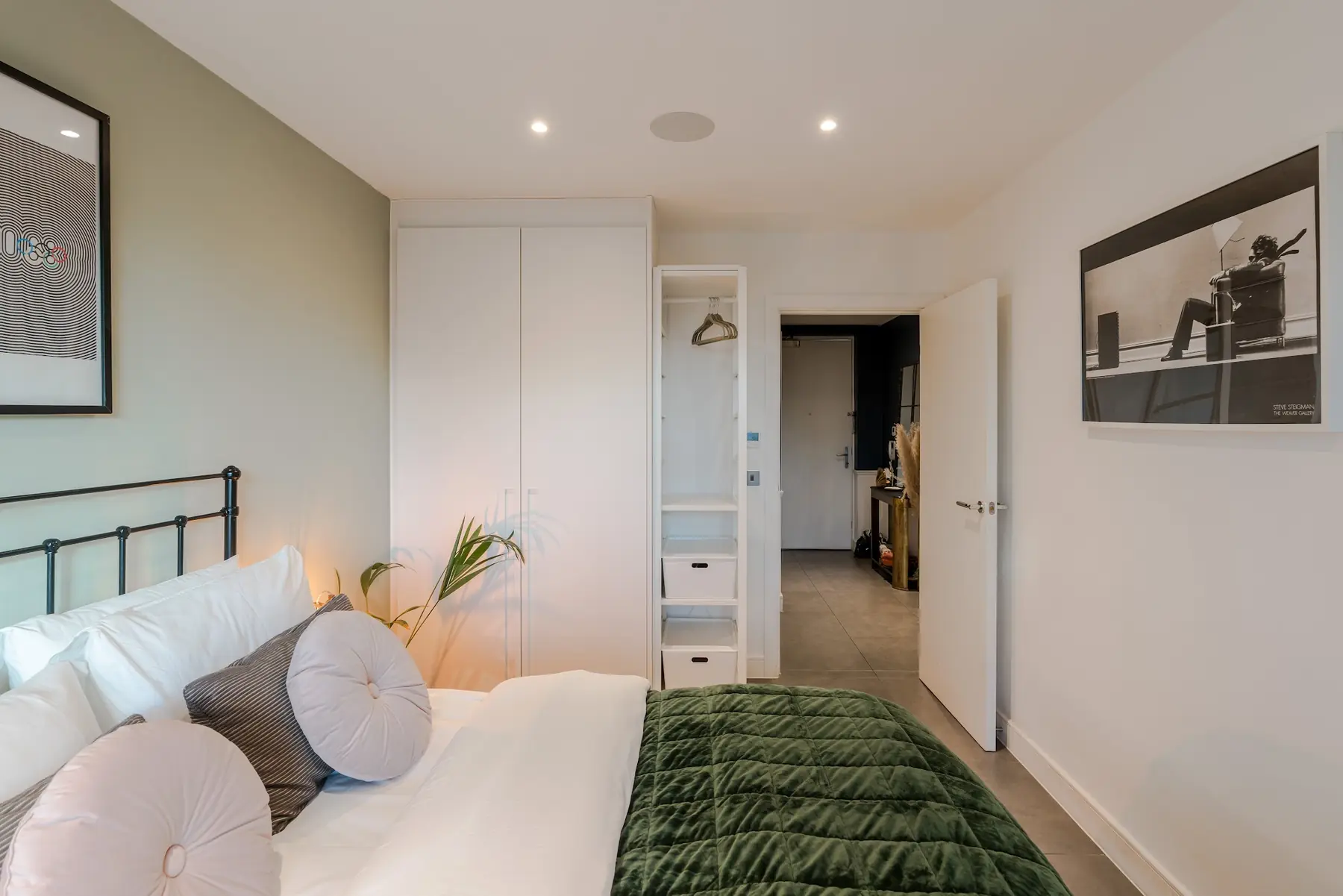 Hackney Wick Top Floor Apartment, photo 10