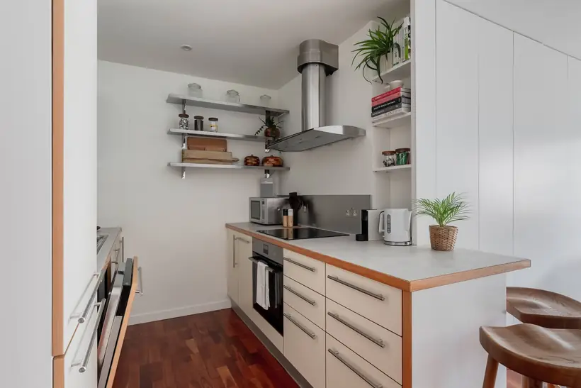 Hoxton Balcony Apartment, photo 10