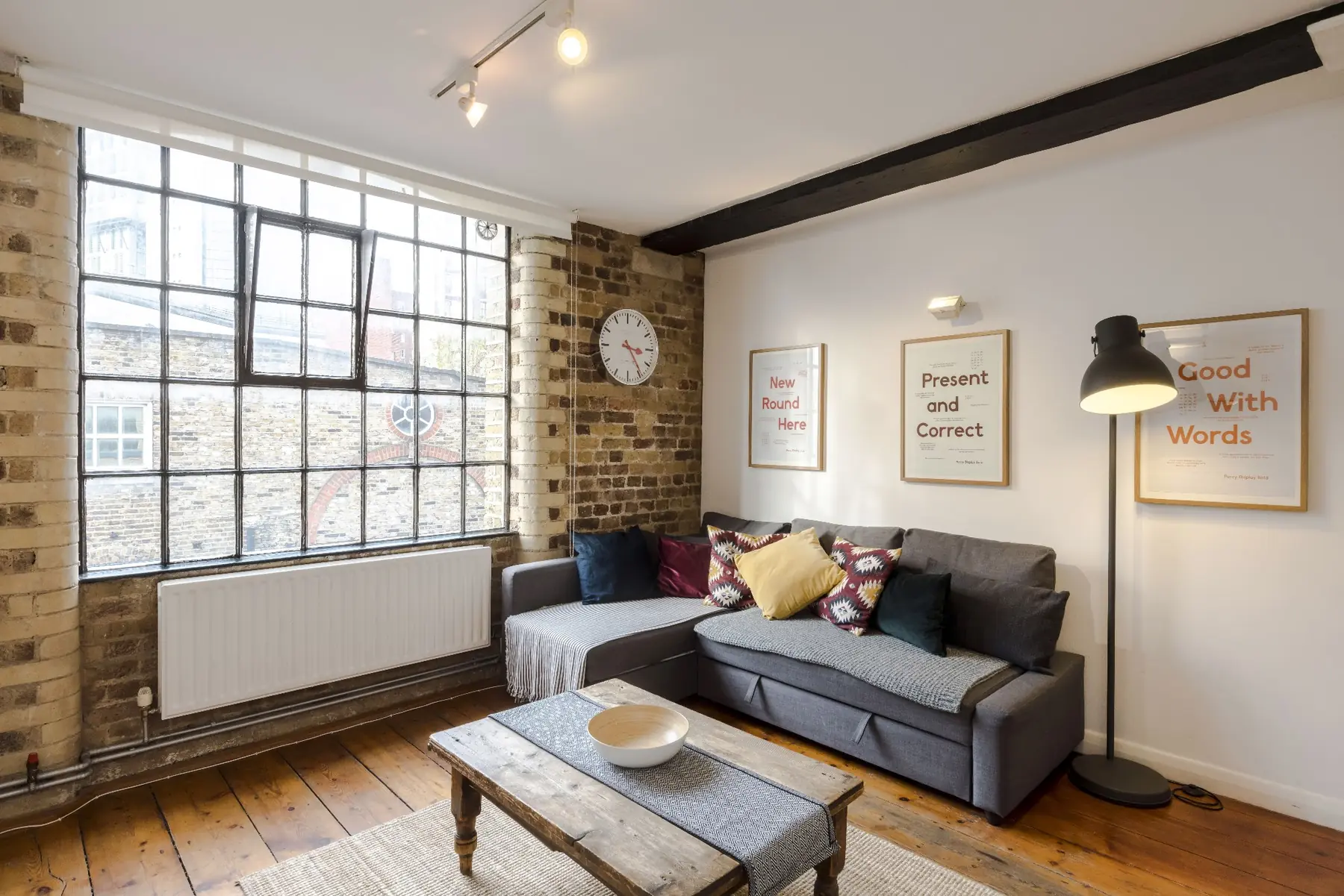 London Bridge Warehouse Apartment, photo 1