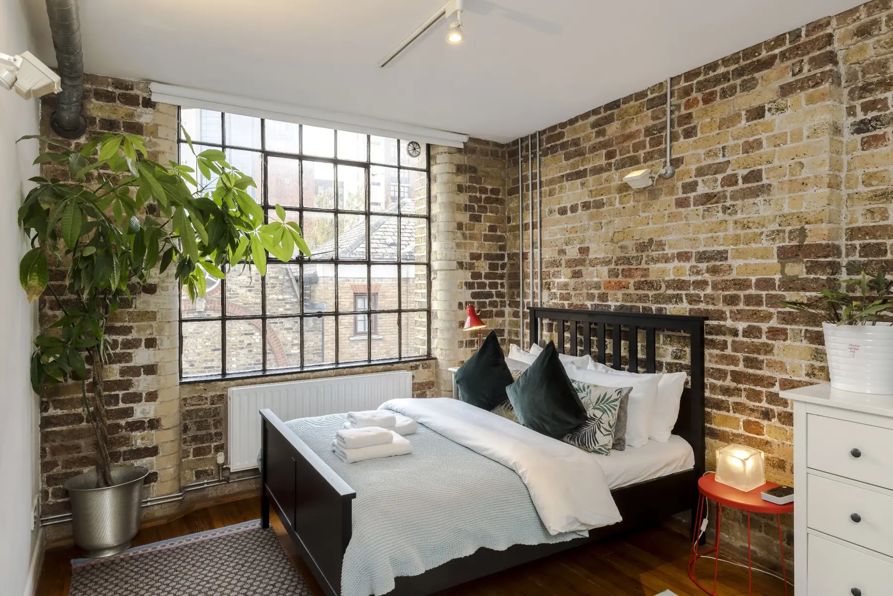 London Bridge Warehouse Apartment, photo 11