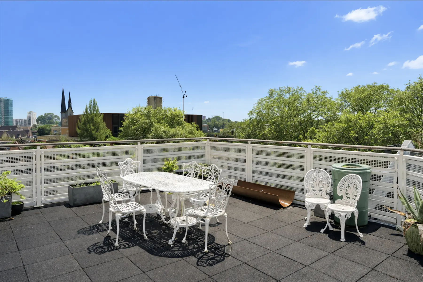 The Portobello Penthouse, photo 3