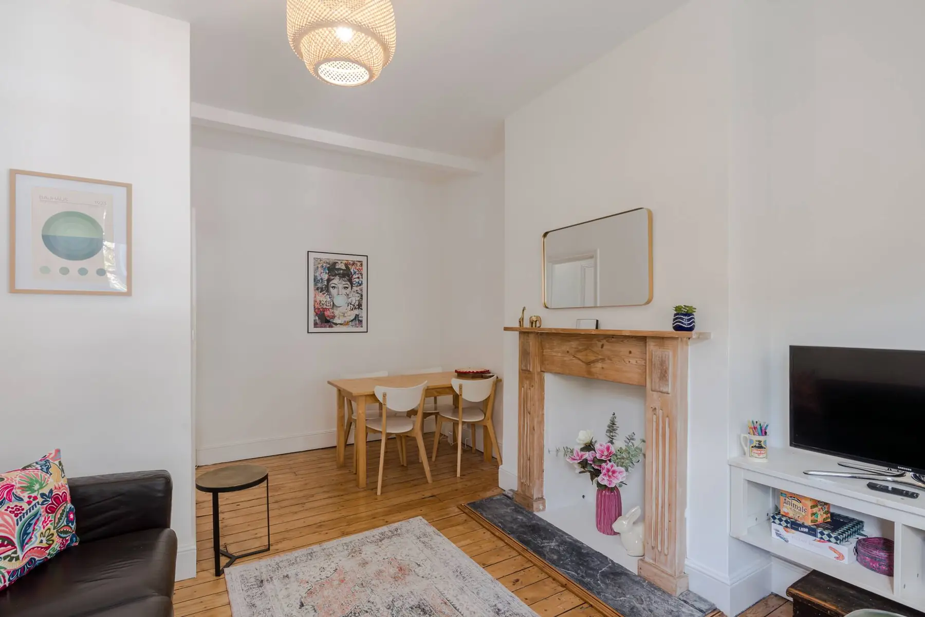 The Oval Abode, photo 6