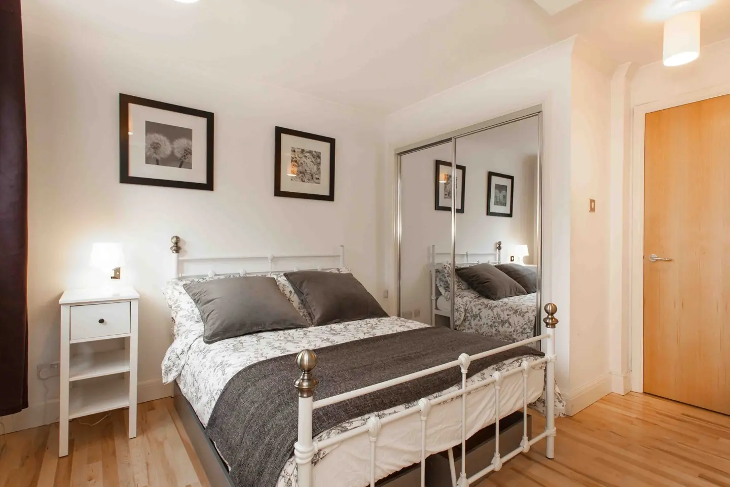 Tower Bridge Terrace Apartment, photo 6